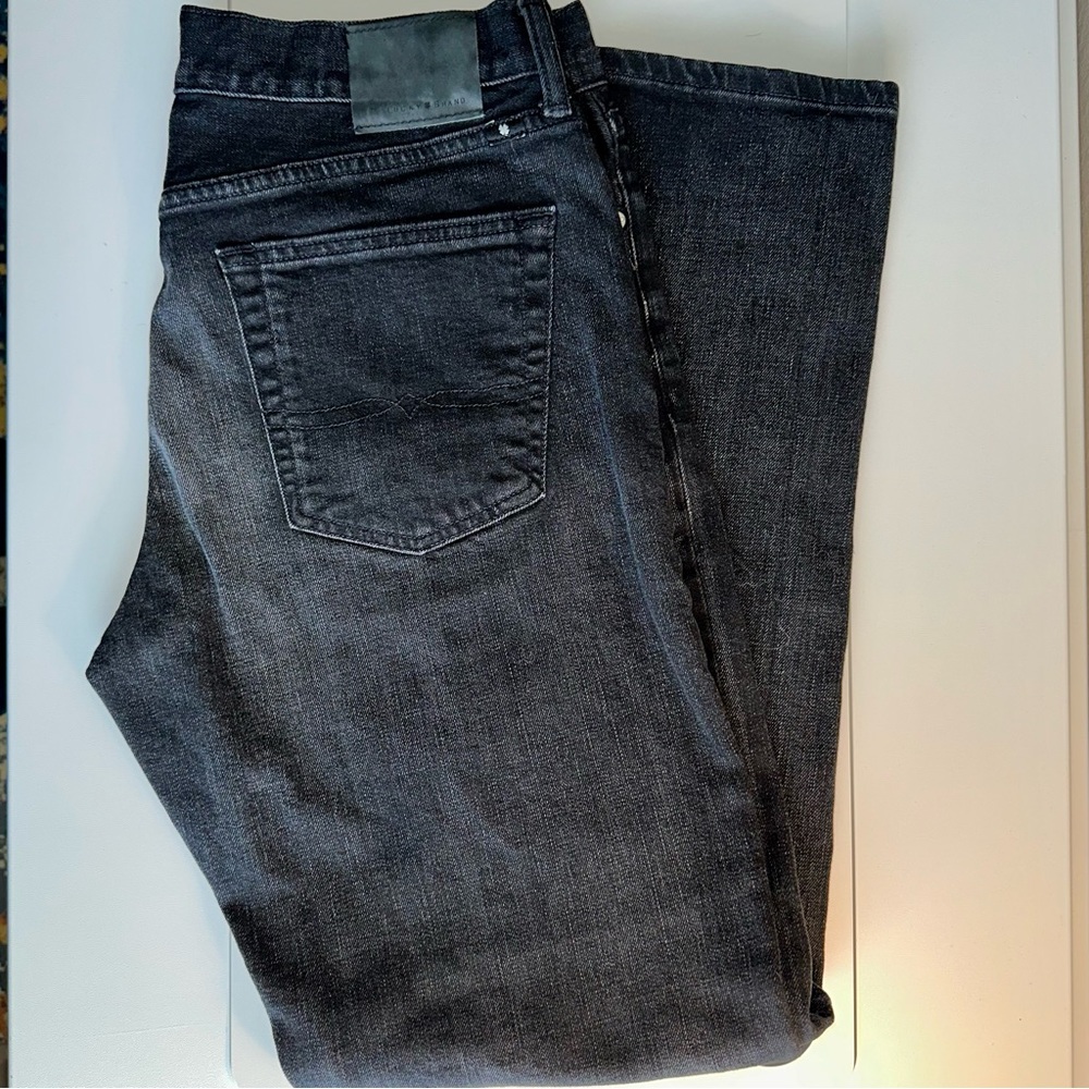 Men’s Lucky Brand 221 Straight Jeans 33W x 32L